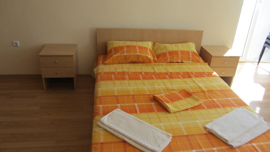 Apartments Bizone Kavarna Ruang foto