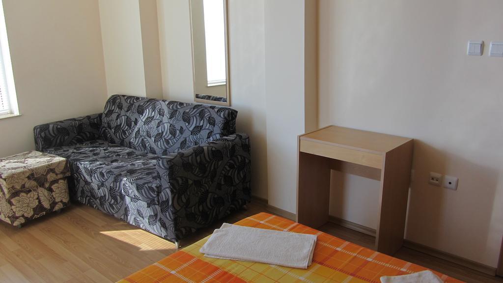 Apartments Bizone Kavarna Ruang foto
